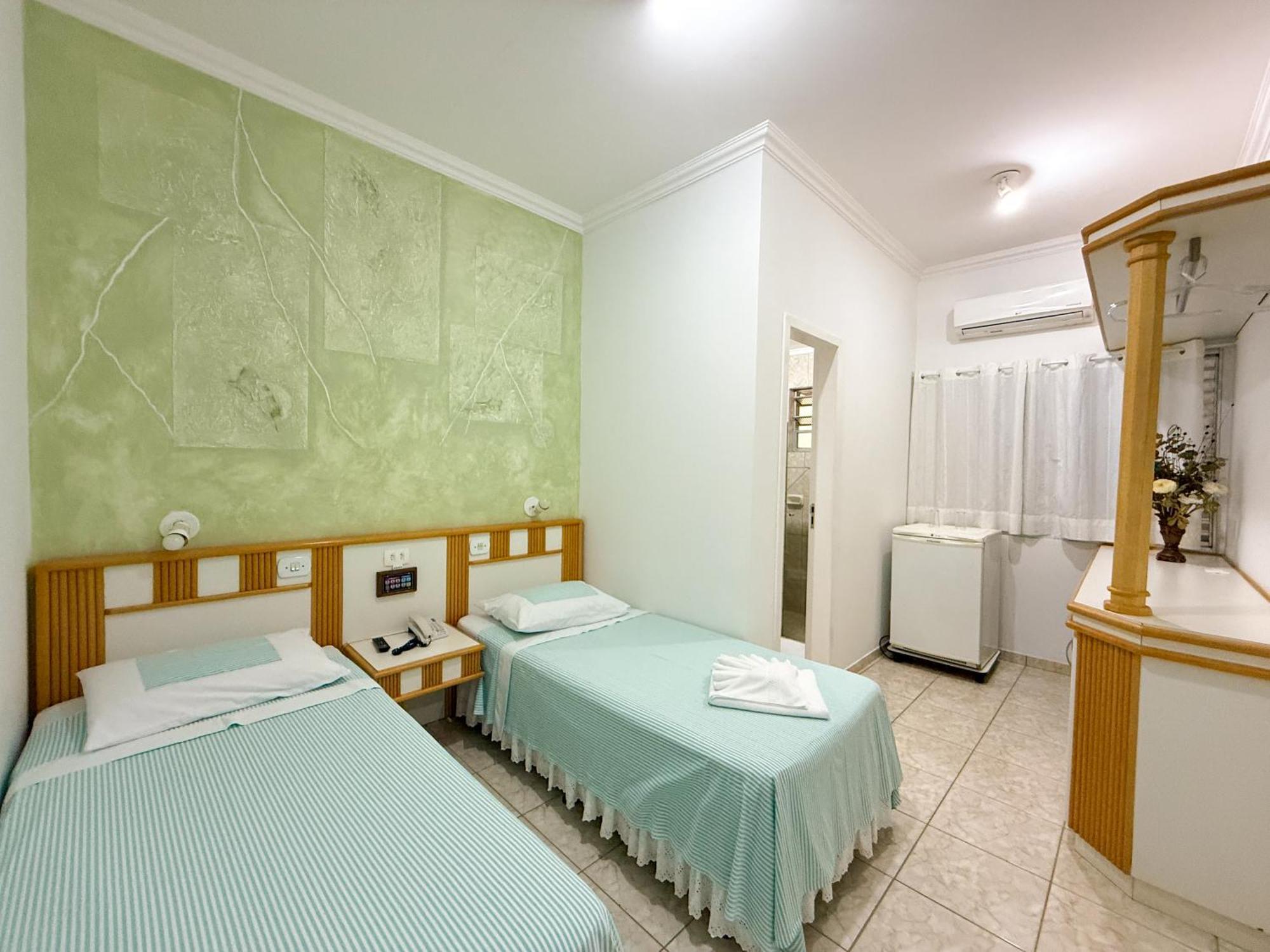 Grande Hotel Paranavaí Camera foto